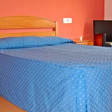 Hotel Gil 2*