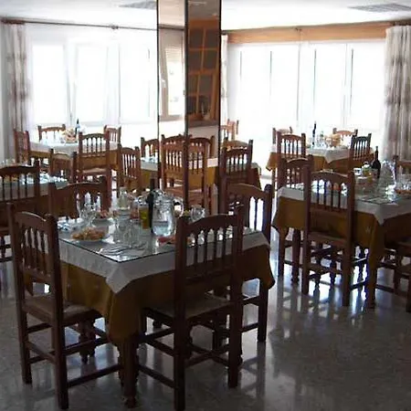 Gil Hotel 2*