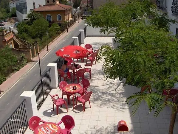 Gil Hotel
